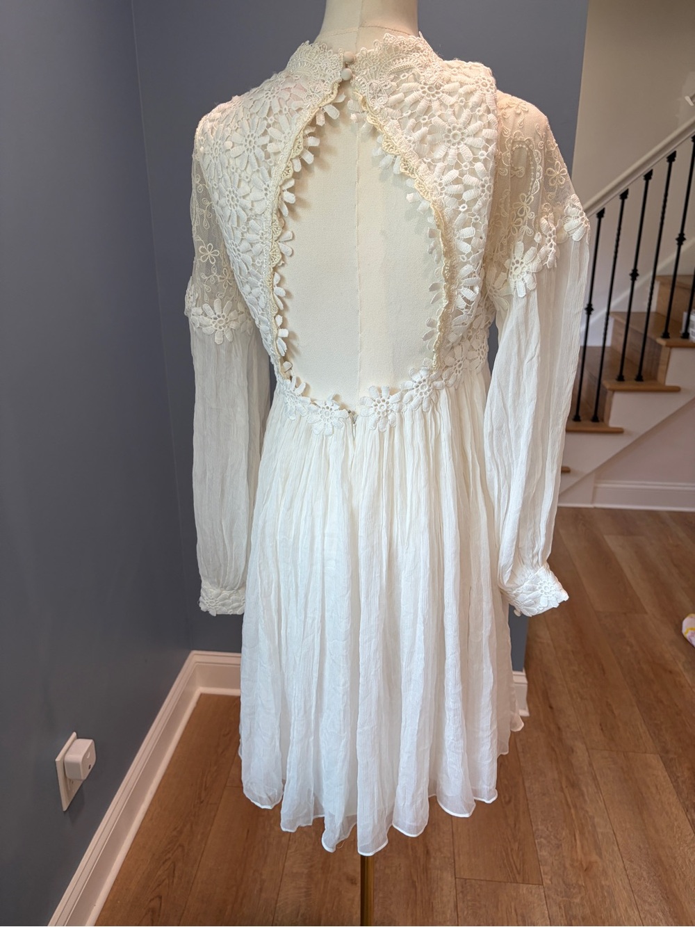 Free People Lou Lou Babydoll Dress NWT Ivory Lace Open Back Size 8 - Picture 8 of 13